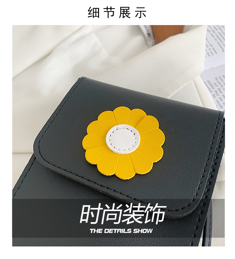 Fashion Sun Flower Contrast Color Messenger Shoulder Bag display picture 8