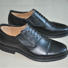 战术靴;安检探测器;其他救生器材