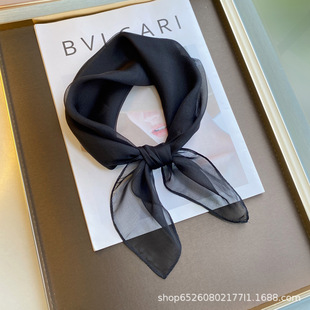 50���׼�ɫ������zС����Ů����ٴ��b�ɣ�Q�z�I���赸�������