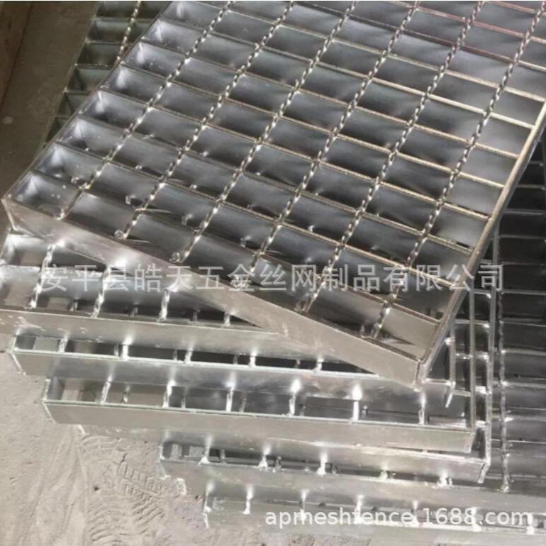 钢格板格栅板沟盖板踏步板镀锌钢格板平台钢格板吊顶钢格板踏板