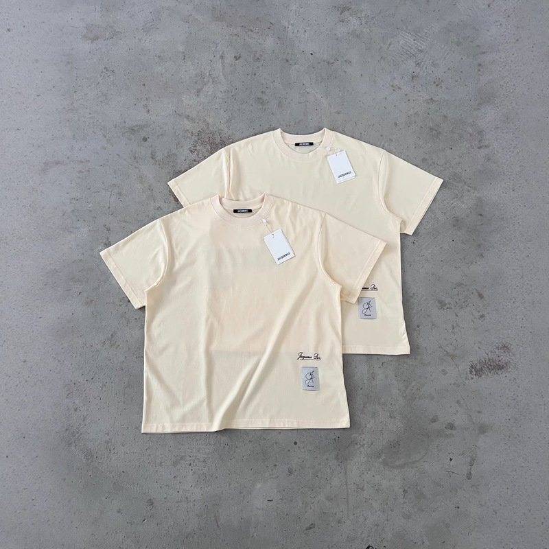 2026 European and American Trendy Brand Jacquemus Korean Limited Edition Short-Sleeve T-Shirt with 280 High-Weight Fabric and Corgi Dog Print on the Back 2026 European and American Trendy Brand Jacquemus Korean Limited Edition Short-Sleeve T-Shirt with 280 High-Weight Fabric and Corgi Dog Print on the Back