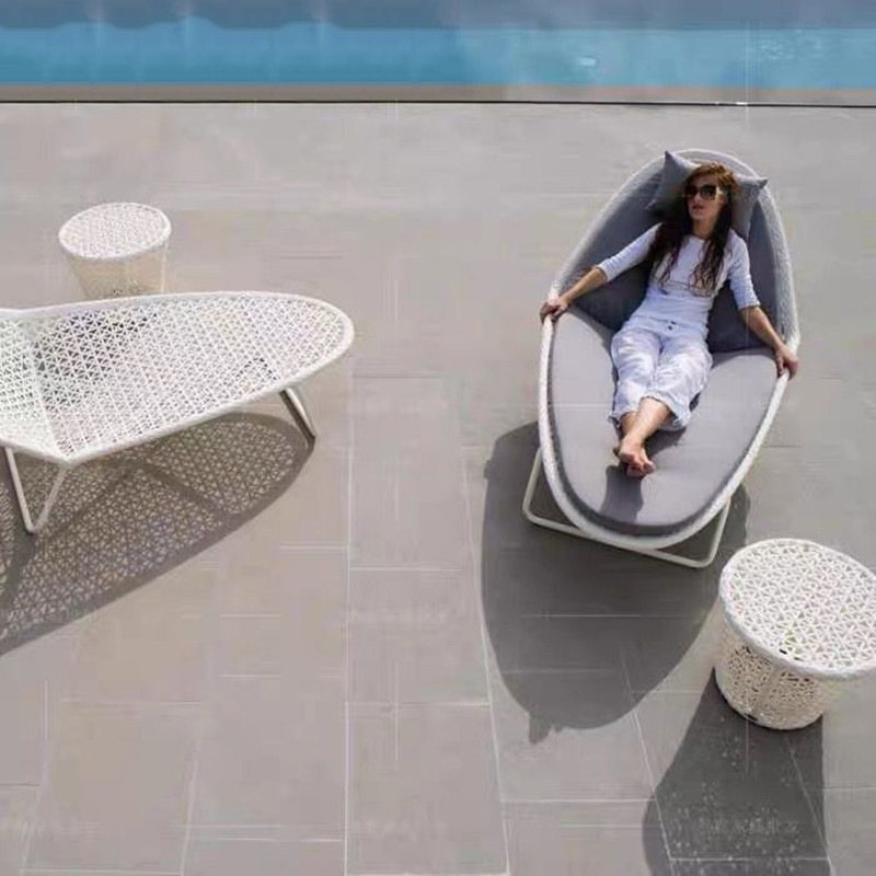 Outdoor reclining bed, patio pool, wicker lazy bed, designer sunroom, beach bed, balcony garden leisure lounge chair