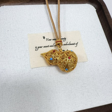 ��������ɫ�ŷ�ɳ�𻨽z�U�պ��J�本m�Ųʾ��µ���ë���Ů