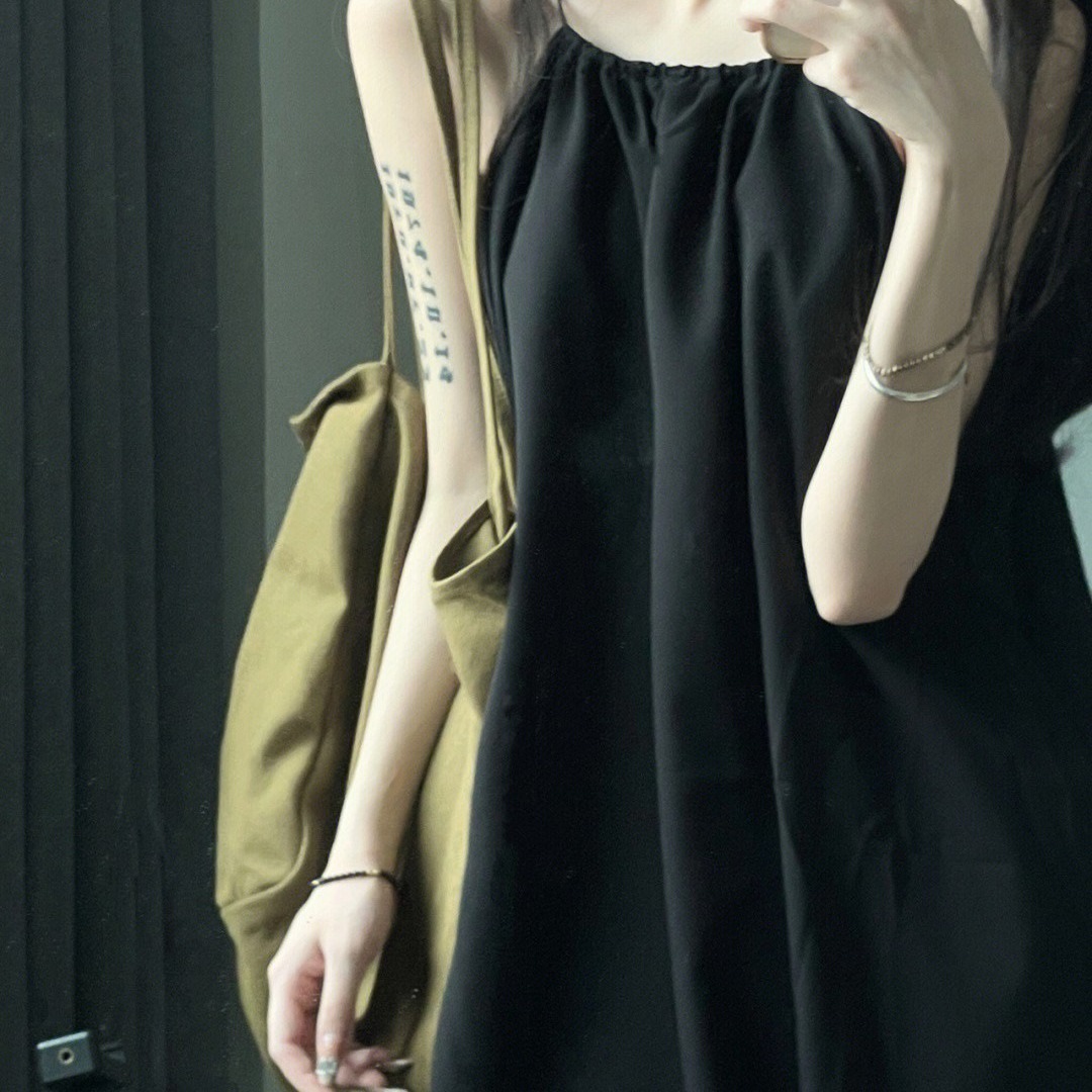 Verano nuevo vestido de dormir de cabina, vestido negro de alta calidad, vestido casero casual simple comercio exterior al por mayor