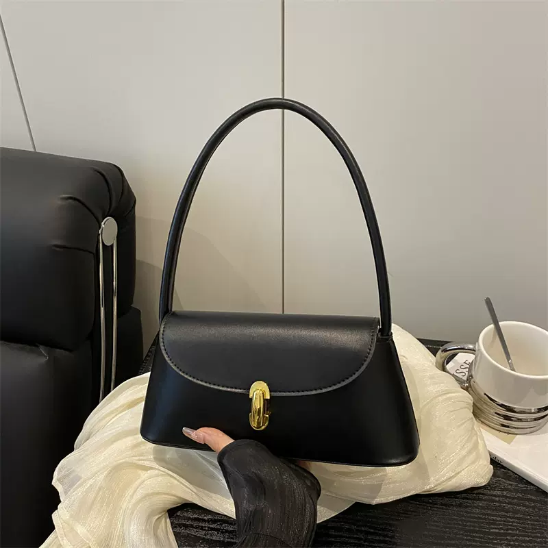 简约洋气包包女2024百搭新款潮网红个性斜挎单肩包法式小众腋下包