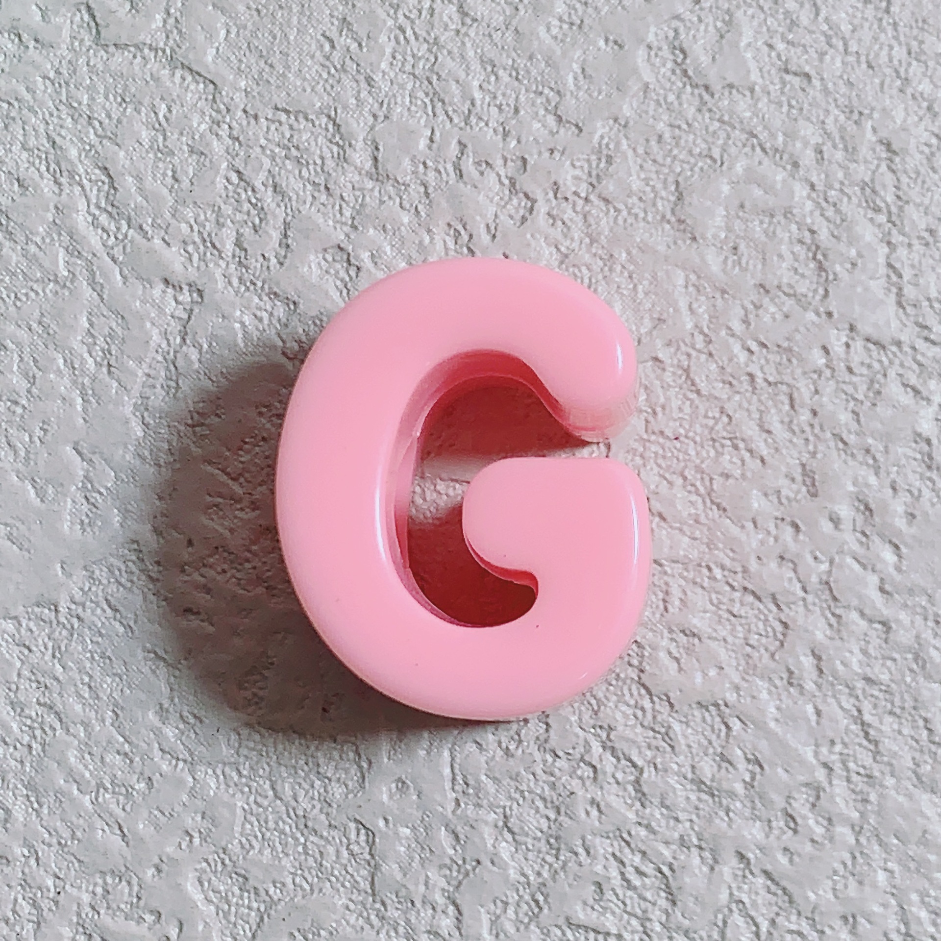 G (light pink)