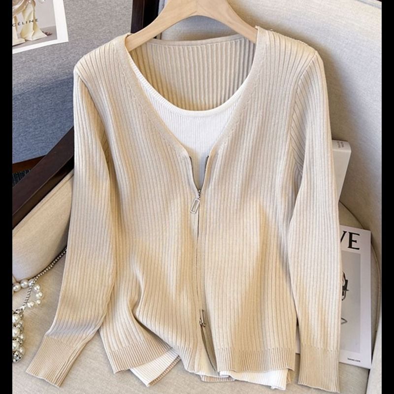 high quality plus size Women's 2024 Autumn New Slim Knitted Top Loose Fake Two-piece Sweater Base Shirt for Women high quality plus size Women's 2024 Autumn New Slim Knitted Top Loose Fake Two-piece Sweater Base Shirt for Women