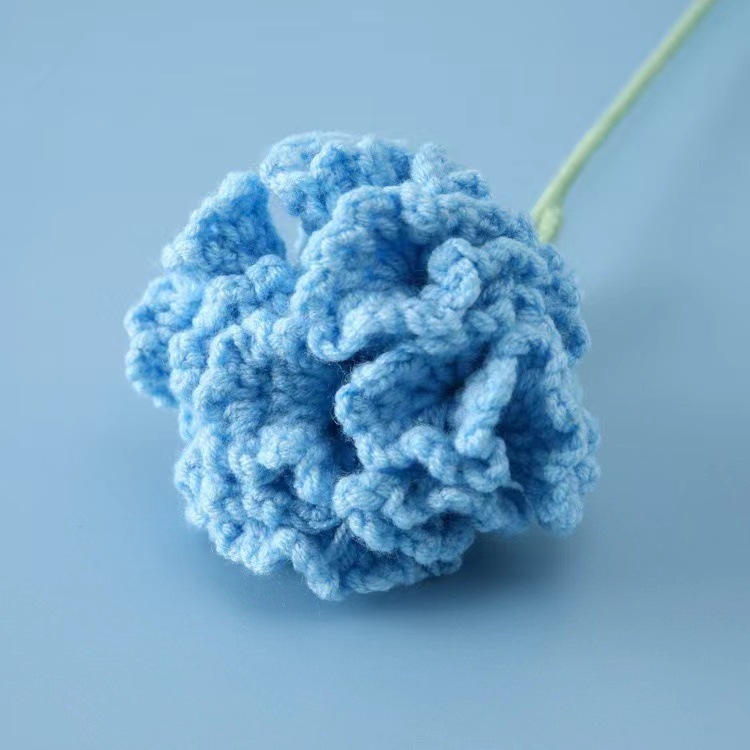 教師の日のプレゼントヒマワリの毛糸の花の手作りの毛糸のメリヤスは花の教師の日の花束の完成品をシミュレーションします。|undefined