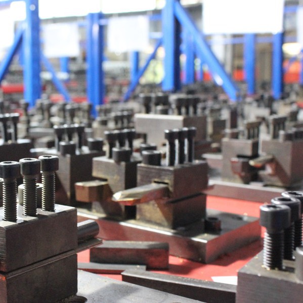 Latón recto a través del zócalo de alambre interno Junta recta aire acondicionado plomería accesorios de tubería universal