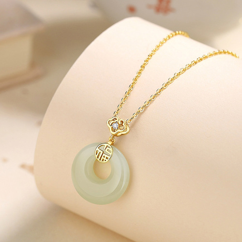 Jin Hongyu Blessing and Peace Buckle Necklace Women's S925 Sterling Silver Clavicle Chain New Chinese Style Niche Internet Celebrity Hetian Jade Jewelry