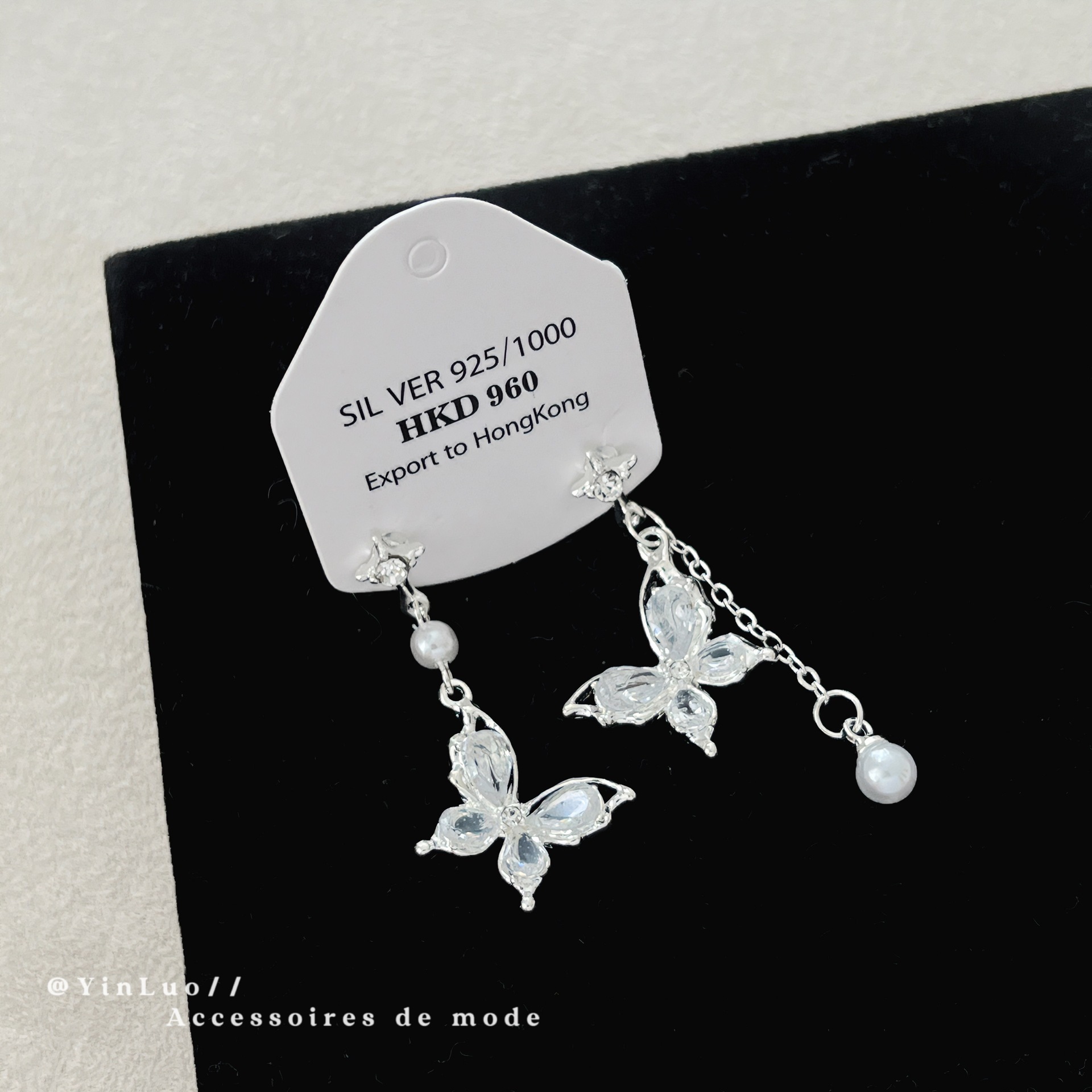elegant asymmetrical earrings with zircon with tassels from pearl