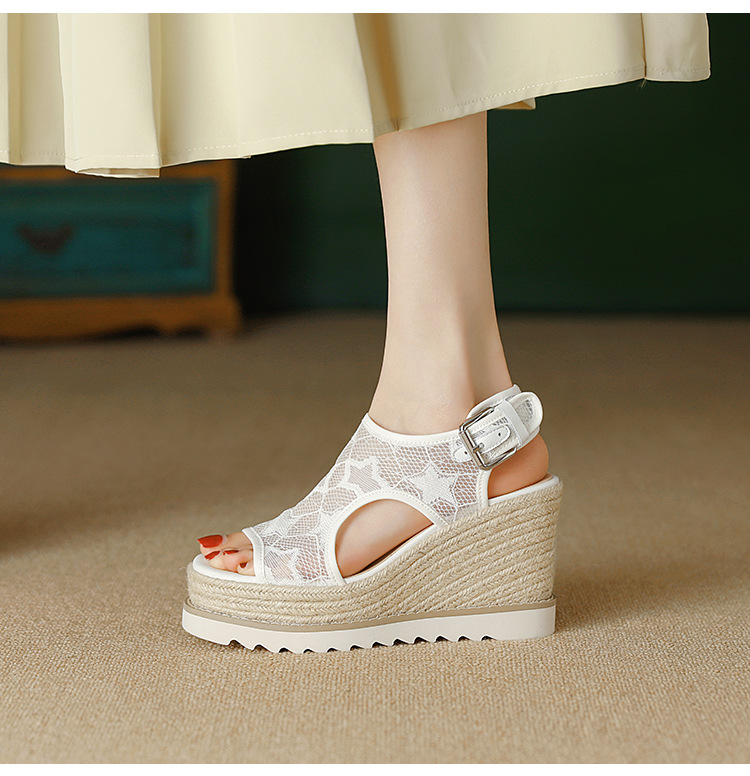 Sandal nữ đế xuồng cao gót mũi hở phong cách Bohemian, chất liệu đan rơm kết hợp lưới thoáng khí — màu hồng nhạt, màu trắng chi tiết 7