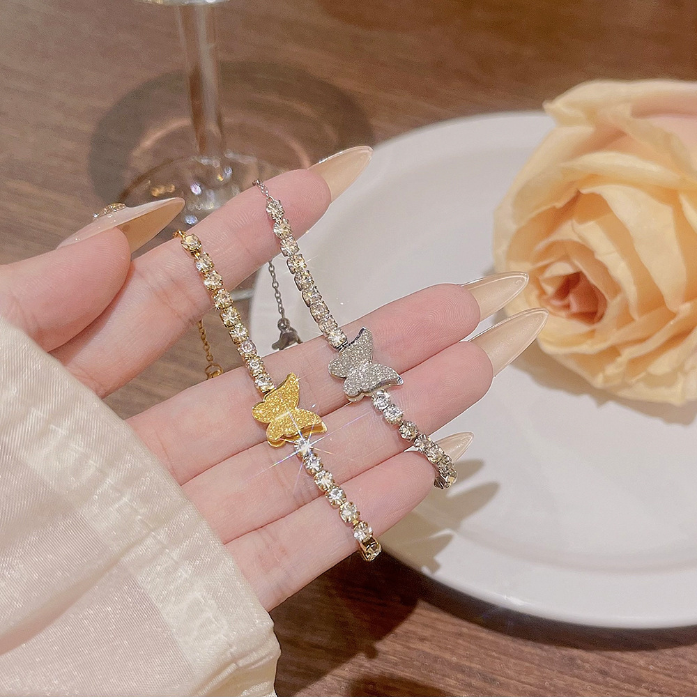 Exquisite Four Leaf Clover Butterfly Bracelet Titanium Steel Women_voghion.com