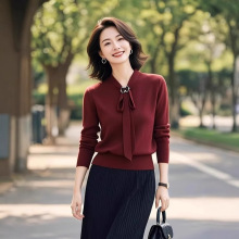 红色系带修身长袖针织衫女春秋季新款大方得体轻熟风搭裙子两件套
