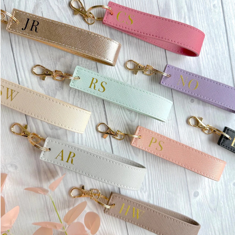 Cross-border in stock PU leather key pendant couple lettering car keychain pendant personalized laser keychain