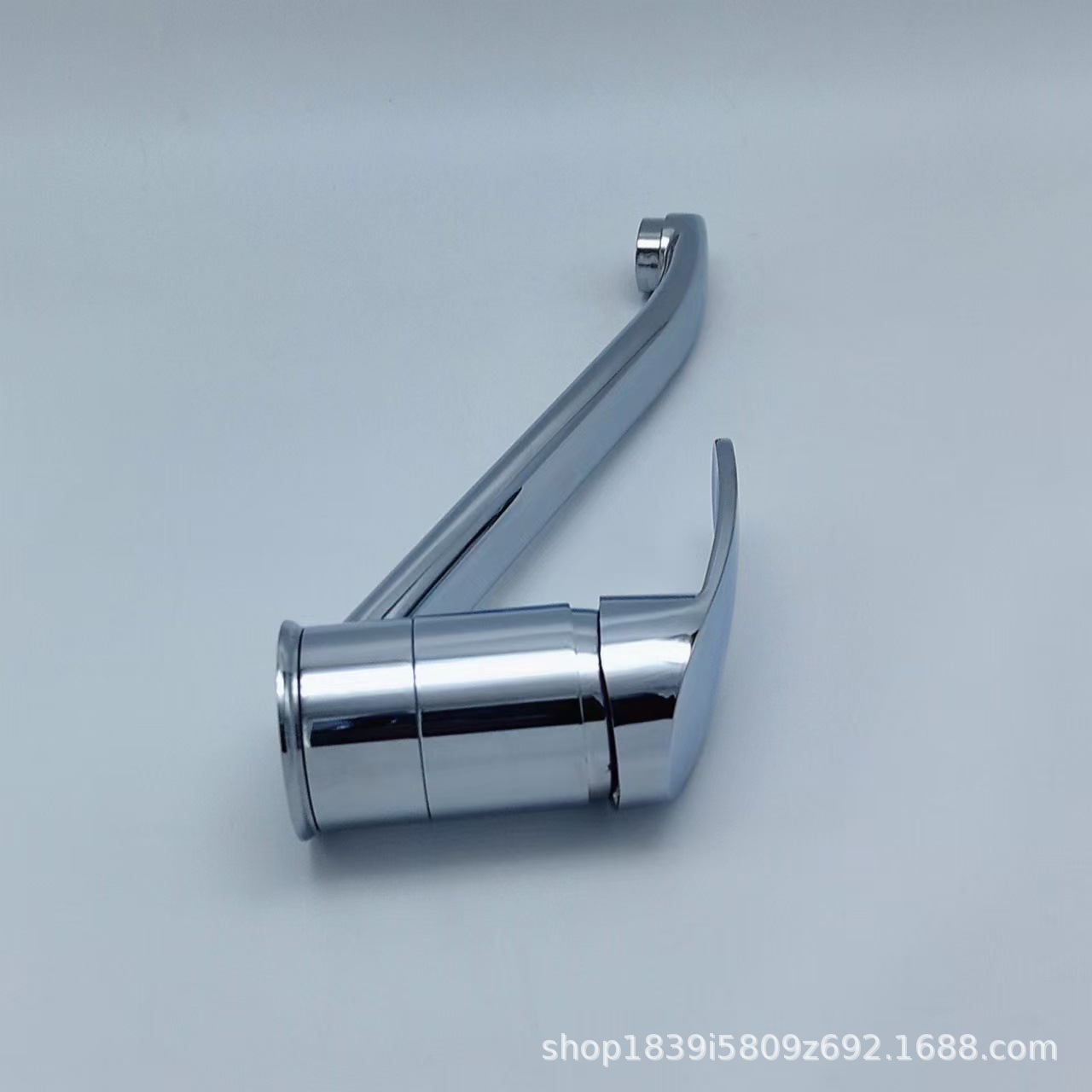 Grifo Mezclador de Cocina de Aleación de Aluminio para Agua Fría y Caliente