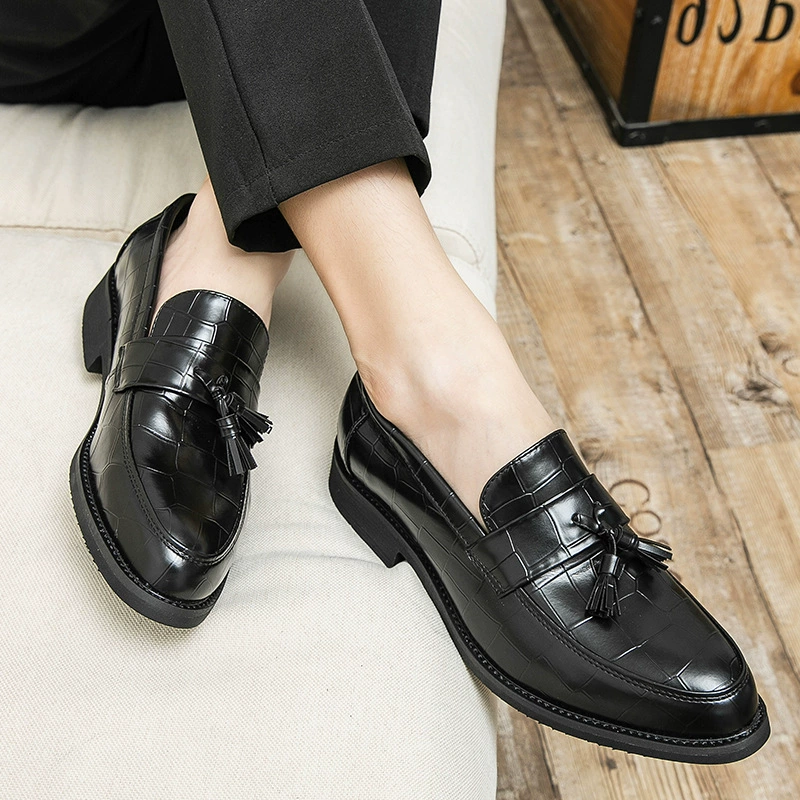 AliExpress трансграничные кожаные туфли больших размеров с кисточками и лоферы с педалями 38-46 ярдов Обувь с бобами и педалью деловая обувь