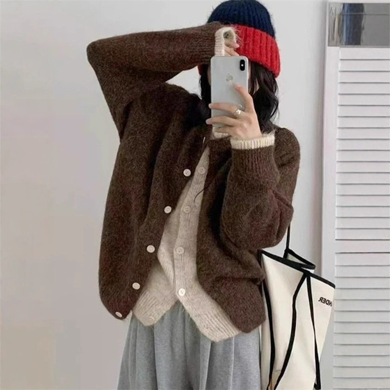 Fake Two-Piece Retro Cardigan Knitwear Jacket for Women 2025 New Autumn and Winter Thickeneded Korean Style Lazy Knitwear Top