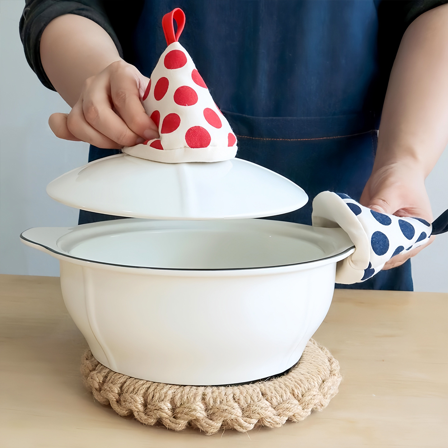 圆点三角隔热锅帽家用厨房烤箱防烫三角帽铁锅手柄把手防烫利器