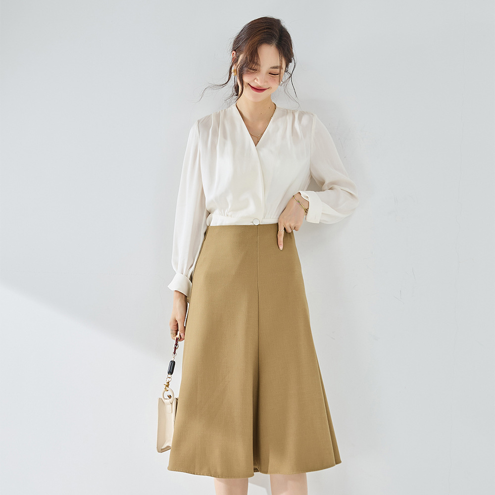23 Autumn New Style Elegant, Slim and Minimalist Professional High Waist Mid length Wrapped Hip Fishtail A-line Half skirt 12232
