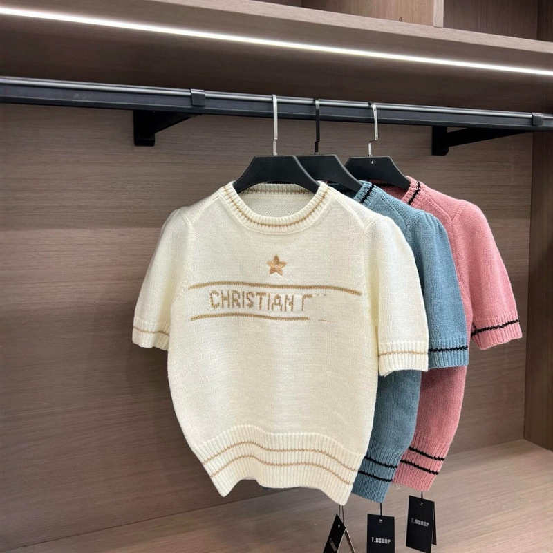 D Crewneck Short-sleeved Sweater Sweet Girl Style Age-reducing Slim-fit All-match Embroidered Top College Style Chanel Style