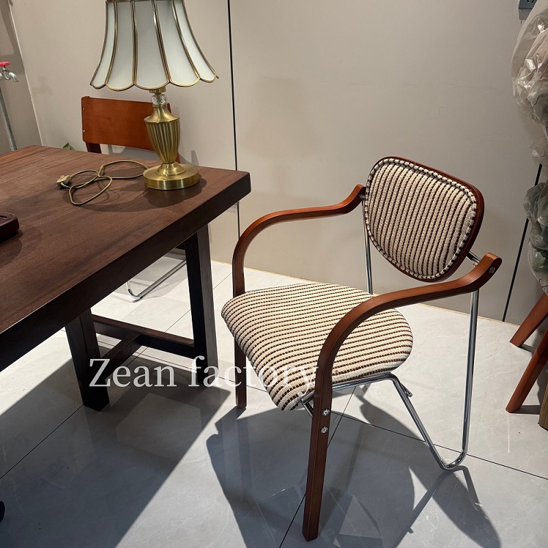 선셋 체어 레트로 레드 스트립