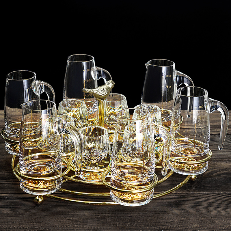 Fábrica diamante hoja de oro vino blanco vidrio hogar traje cristal separador de vino una taza de espíritus de vidrio de gama alta caja de regalo