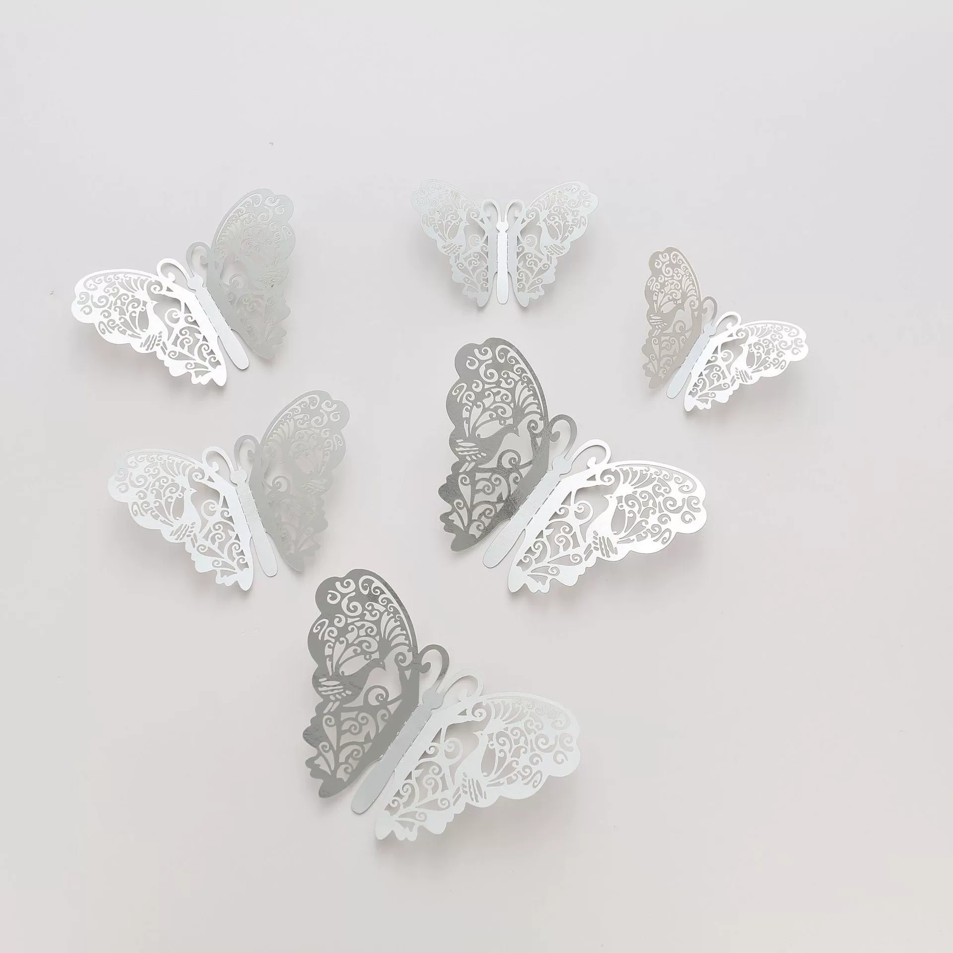 (Граница торговли), объемный шар с бабочкой в трехмерном формате, аксессуар