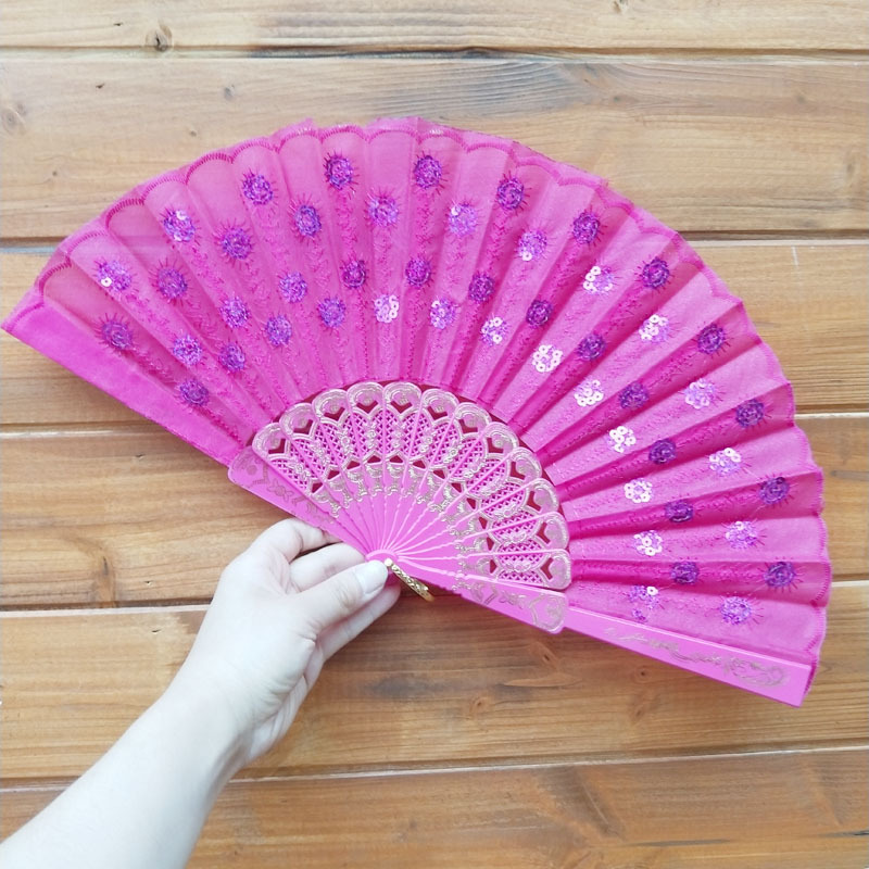 Mayorista barra negra de color sequinilla estampado ventilador plegable accesorios de baile ventilador de baile Wing Chun puede agregar impresión de tela de silk