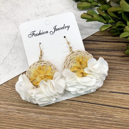 European and American retro handmade flower garland earrings, feminine personality, long vacation earrings, Korean fashion earrings