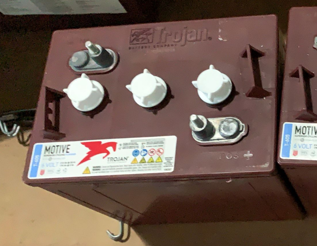 美国原装进口Trojan电动车 球车电池T-605