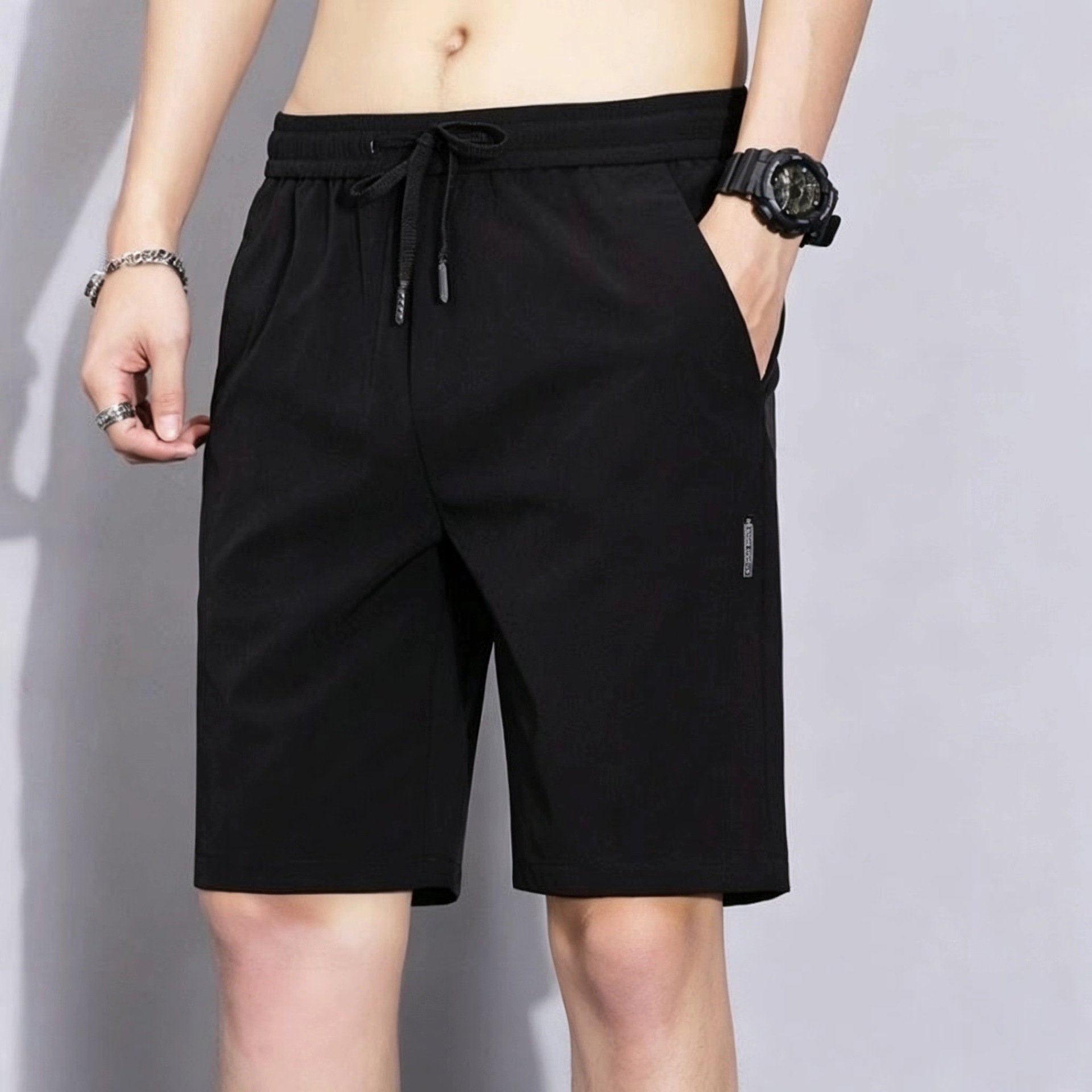 Summer thin five-point ice silk casual shorts men's big shorts beach pants outerwear riding breeches mid-length shorts 4-point shorts