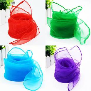 。 Early Education Silk Scarf Square Kidsren's Performance Training Candy Colorfulful Soft Hand Scarf Kindergarten Dance Small Square
