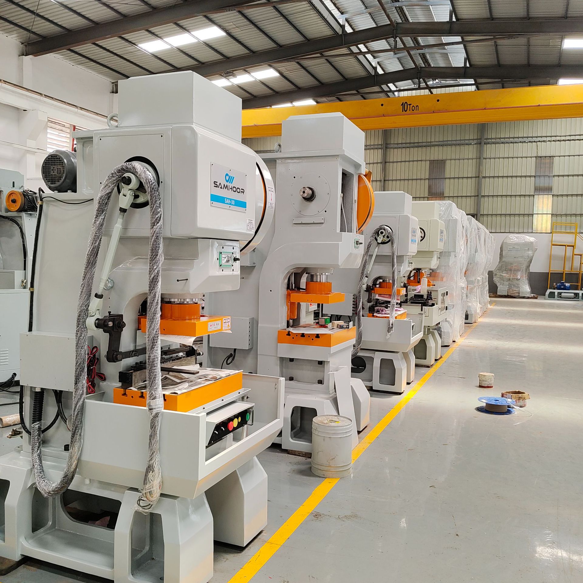 东莞三好高速冲床 精密五金零件冲压机械 20吨-200吨位齐全