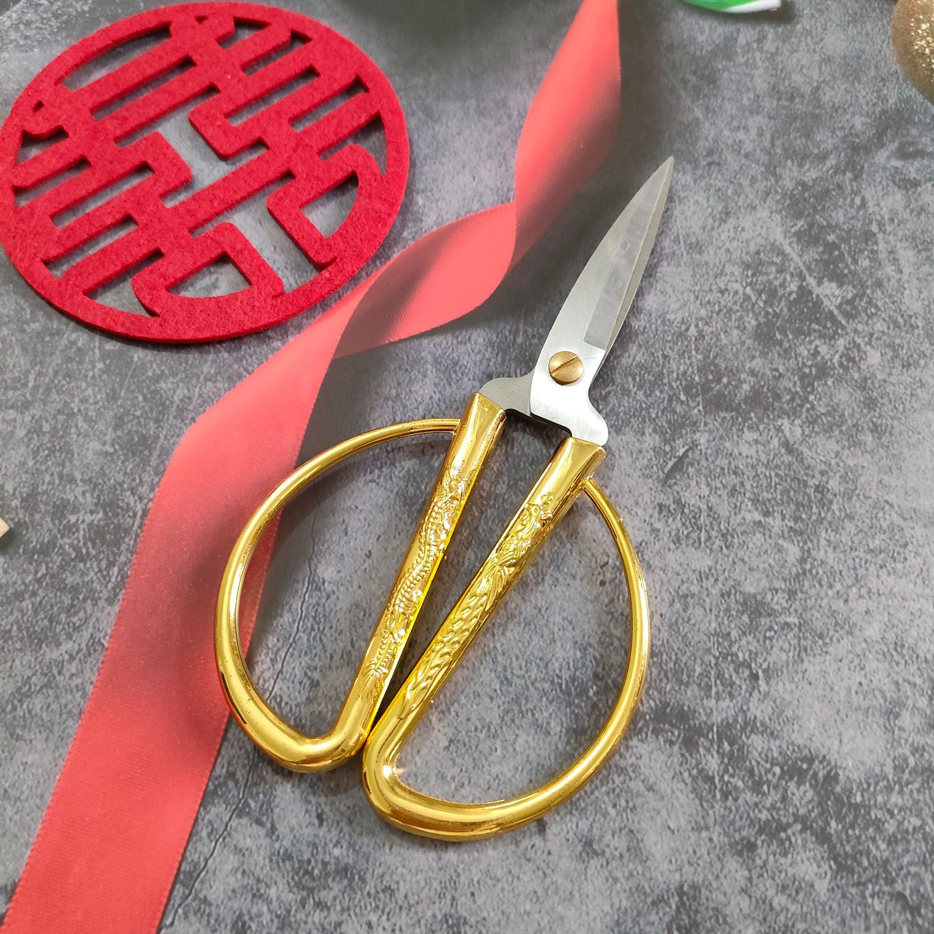 镀金裁缝剪刀不锈钢合金服装牙布剪8寸9寸10寸裁缝剪缝纫剪刀工厂