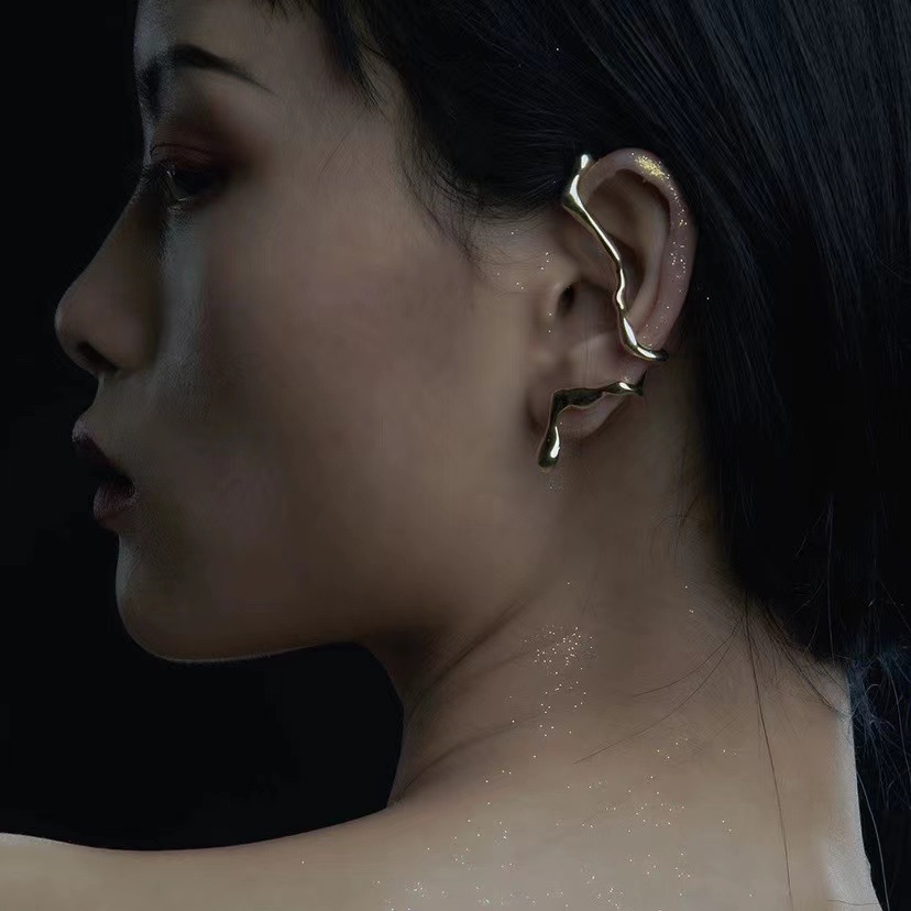 8g Weight 0.03µm Gold Plating Thickness Water Plating Gold Plating Process None Ear Needle Material 14K Real Gold Plated, Platinum Plated Plating Material 1 Piece Basic Modern Style Classic Style U Shape Geometric Tassel Asymmetrical Plating Copper Ear Cuffs