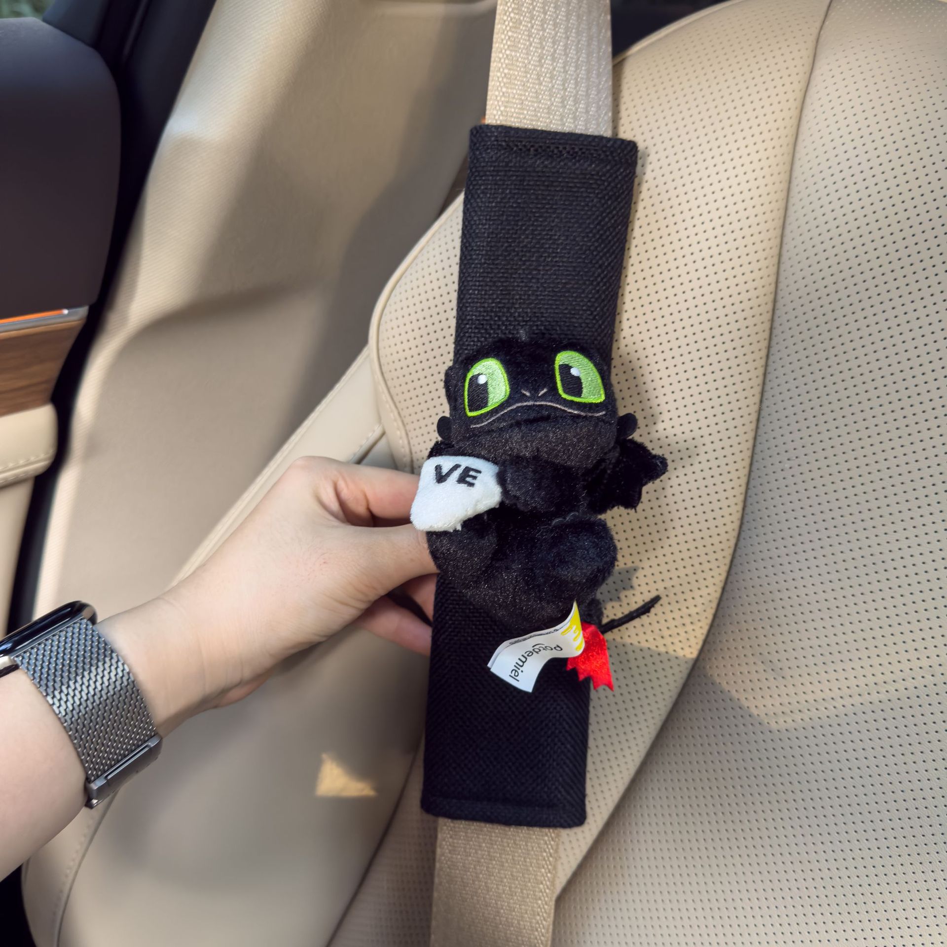 Authentic How to Train Your Dragon Toothless Car Seatbelt Shoulder Pad Car Interior Plush Toy Couple New Car Gift for Women