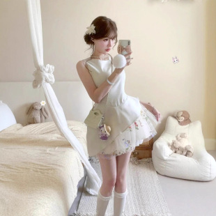 法式甜美時尚氣質不規則蕾絲拼接背心連衣裙女夏季收腰蓬蓬短裙子