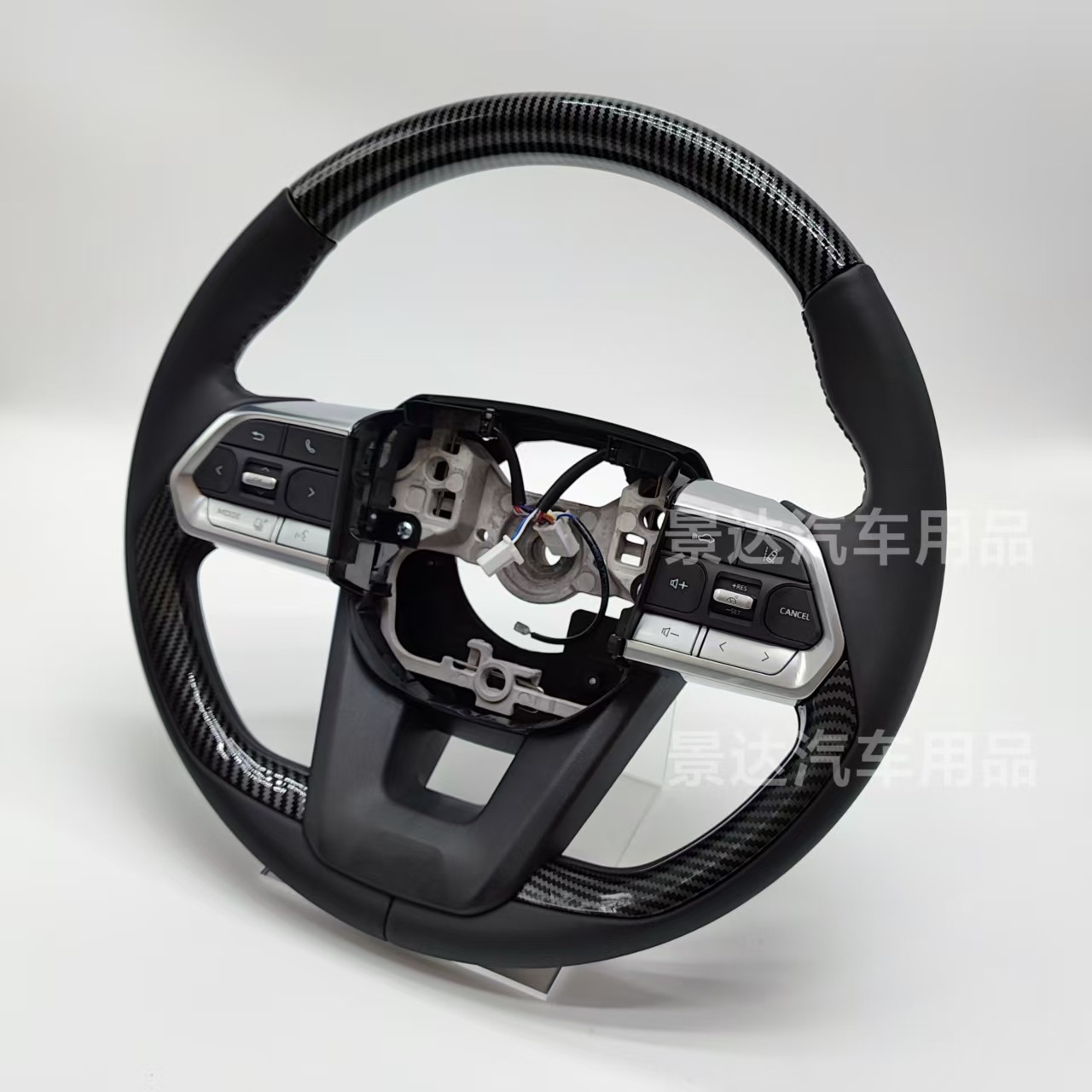 Applicable to Toyota's new LC300 modified steering wheel, Lu Xun Erfa 20 Series 30 Series RongFang RAV4 carbon fiber pattern