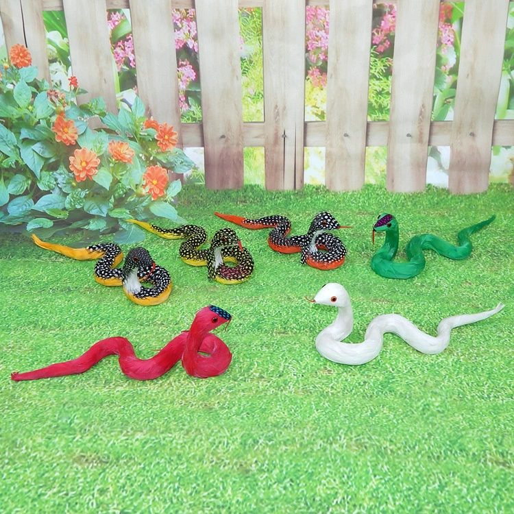 Поддельная модель змеи моделирование змея игрушка украшения страшная целая чашка игрушка змея Фея реальное тело змея реквизит белая игрушка змея