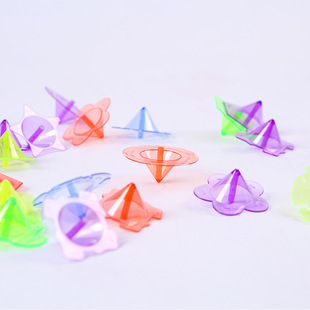 Transparent plastic small top colorful hand turn children's educational toys kindergarten class small gifts wholesale