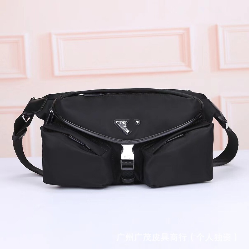 New men's crossbody bag, commuter waist bag, chest bag, single shoulder unisex nylon Oxford cloth multi-layer large-capacity messenger bag New men's crossbody bag, commuter waist bag, chest bag, single shoulder unisex nylon Oxford cloth multi-layer large-capacity messenger bag
