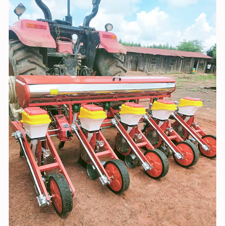 内蒙古正镶蓝旗玉米播种机4行5行6行深施肥悬浮玉米大豆精播机