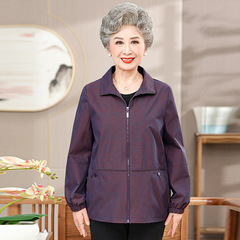 中高年の春服のコートの女性のお母さんの風衣のおばあさんは襟のジャケットの老人の洋風の純色のおばあさんの薄い金を詰めます。