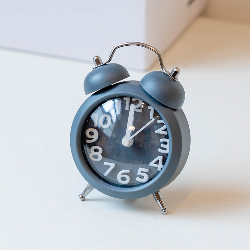Fábrica directa simple estudiante niños mini despertador lindo 1,5 pulgadas práctico creativo coreano portátil con despertador