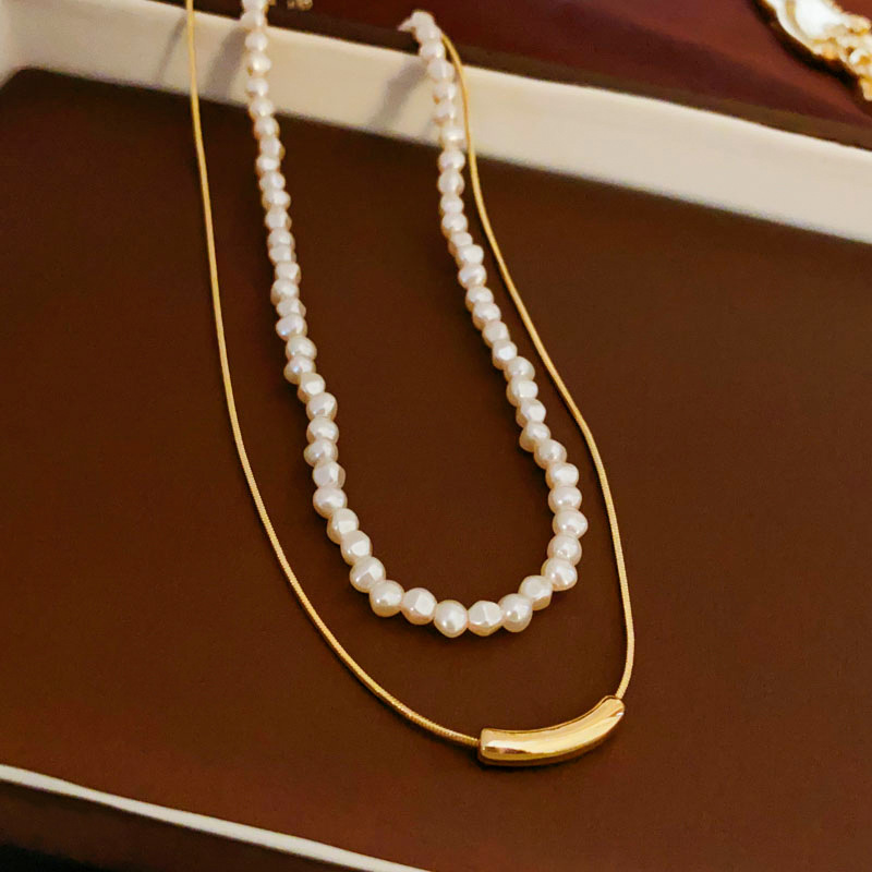 Women's Gender Elegant Geometric Solid Color Imitation Pearl Copper Plating Women's Necklace