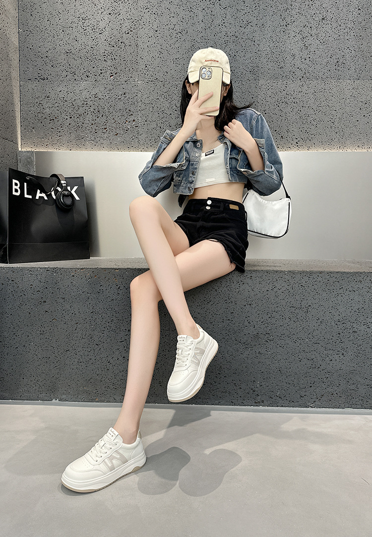 High-end Women's White Sneakers, New Autumn 2026 Trendy Internet Celebrity Versatile Thick-soled Platform Popular_vogvips.com