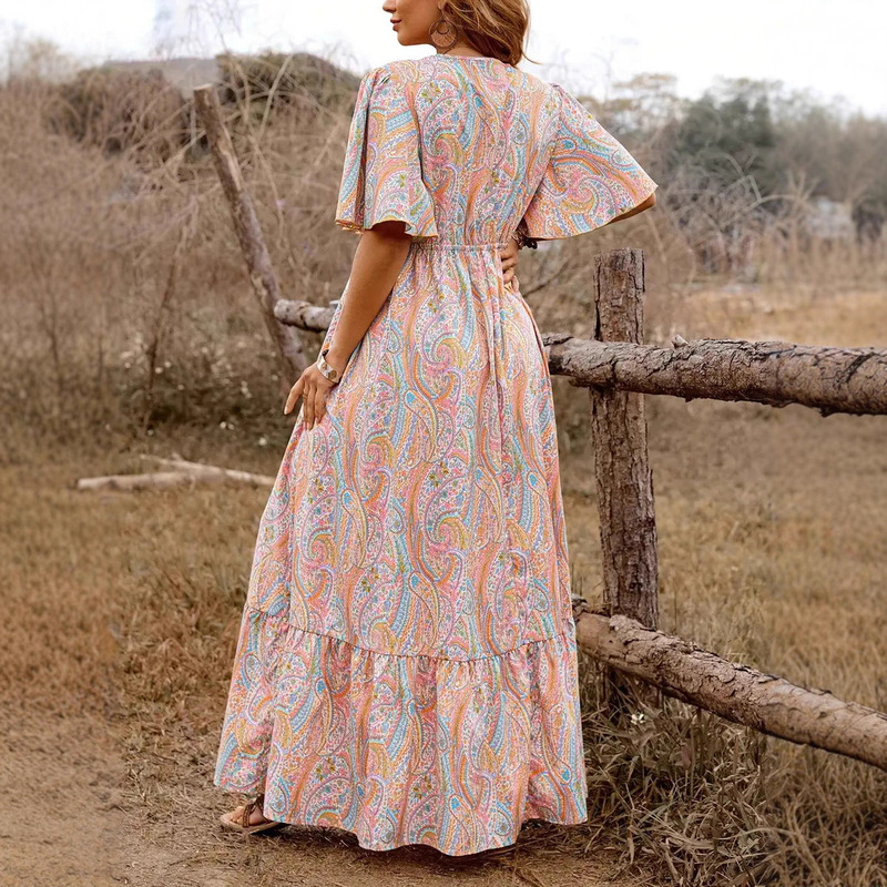 2026 Autumn New Style Waist-Slimming Long Dress for Women, European and American Style, Elegant Commuting Paisley Print Dress for Women