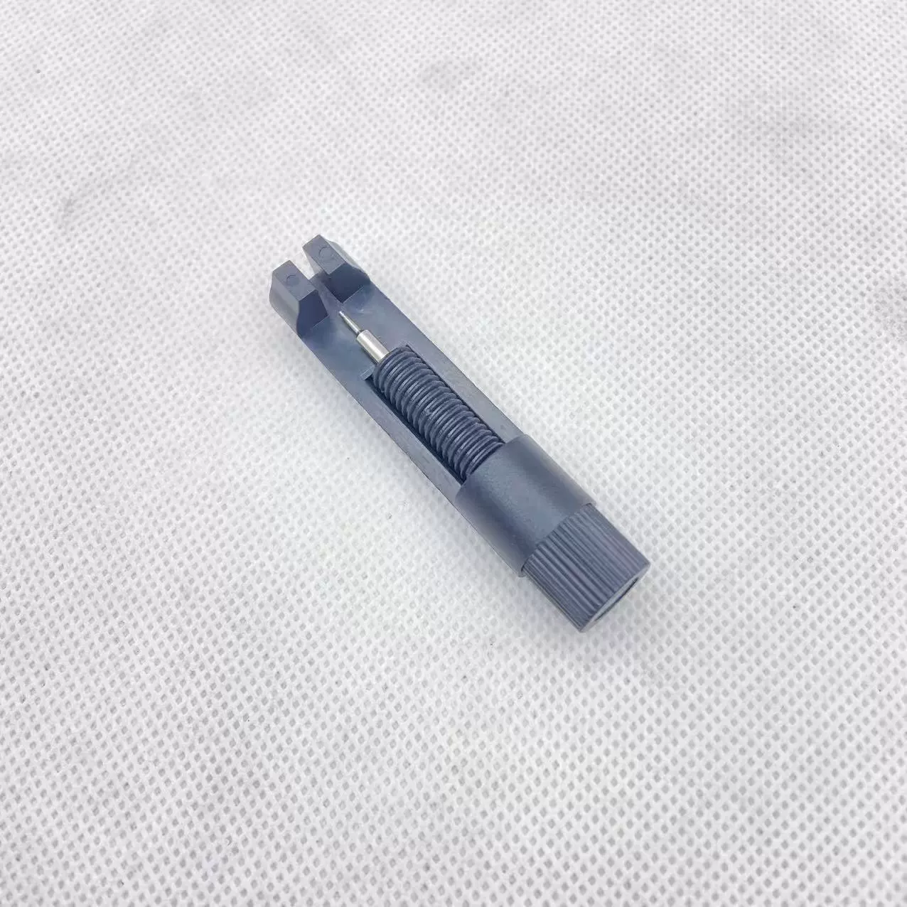 Оптовые часы пластиковый съемник ремня часы регулятор Съемник регулирующий длина ремешка инструмент метр резак