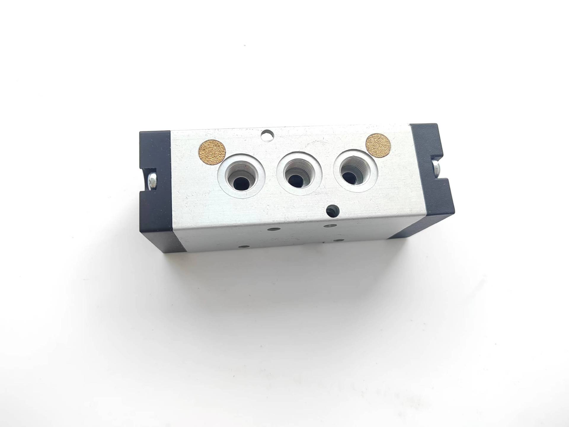 意大利CAMOZZI 气阀 458-35其他钳类工具高碳钢铁浸塑吸力强